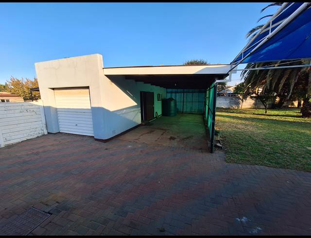3 BEDROOM HOUSE FOR SALE IN VANDERBIJLPARK SE 1
